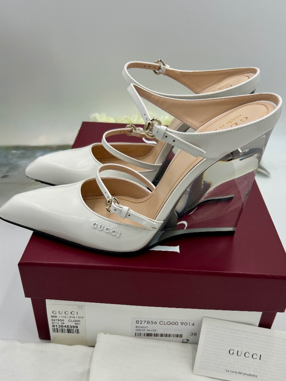 Women’s Gucci Christy Patent Leather Wedge Mules. Size 38. Made in Italy.